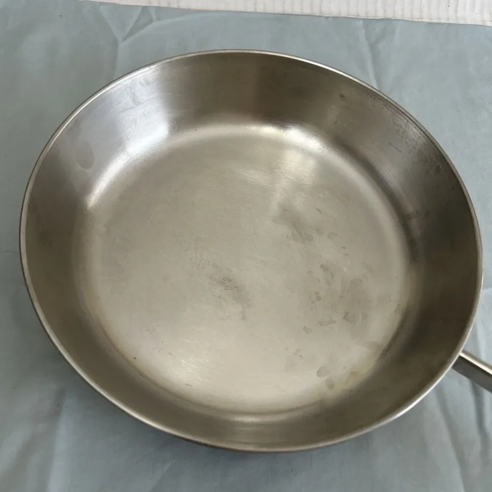 Vintage Revere Ware 9 inch Skillet Fry Pan Copper Clad 1801 Clinton